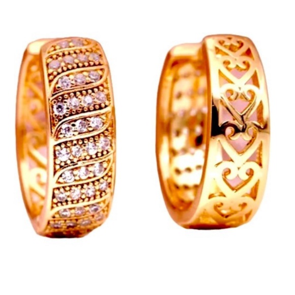 14K Gold Plated Reversible Oval Hoops - Picture 8 of 8